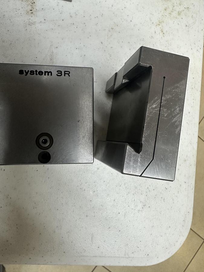 Used System 3R Dovetail Fixtures