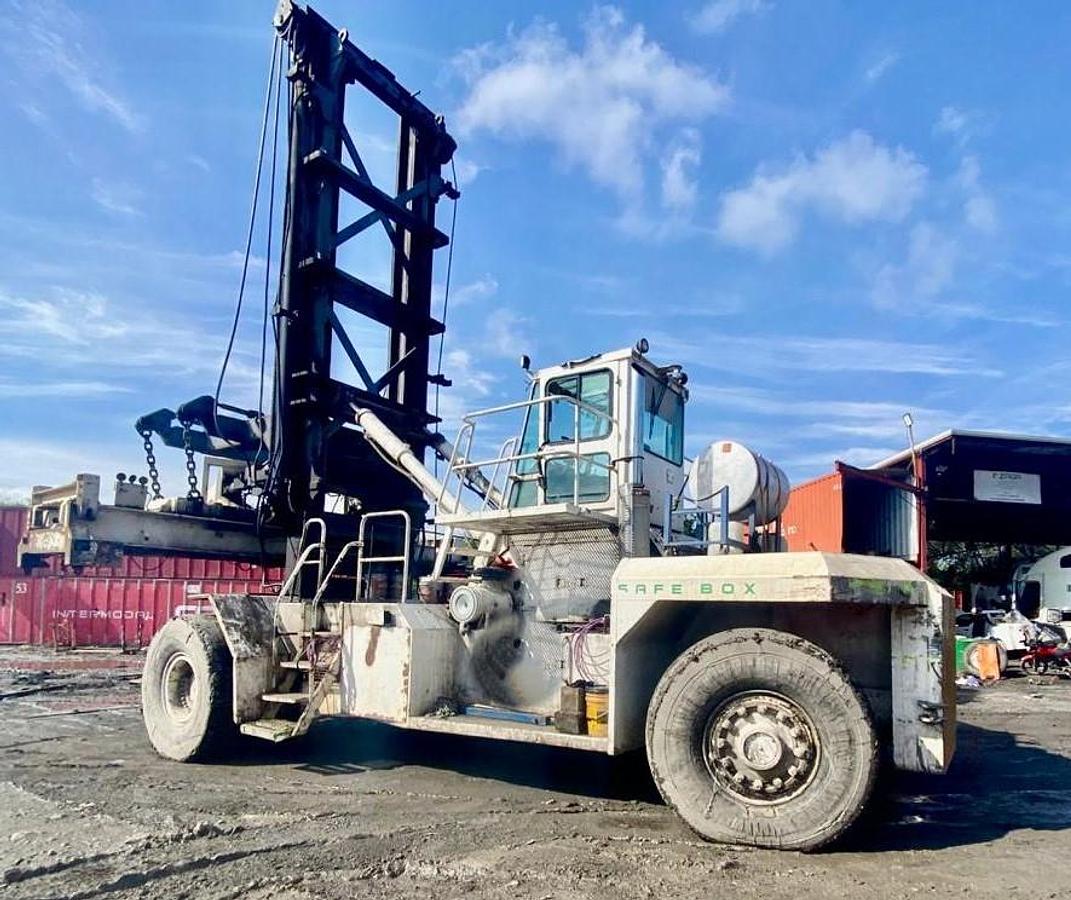 Used Forklift 80,000 lbs.- Taylor Machine Works TEC950L