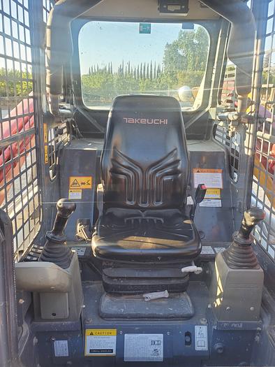 Used 2015 Takeuchi TL12
