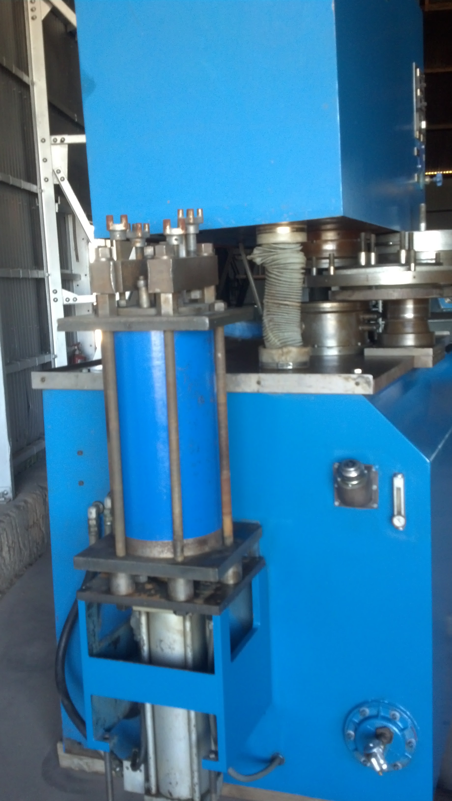 Used Dynetics Dynaflow Model HL60CF-830 Abrasive Flow Deburring Machine