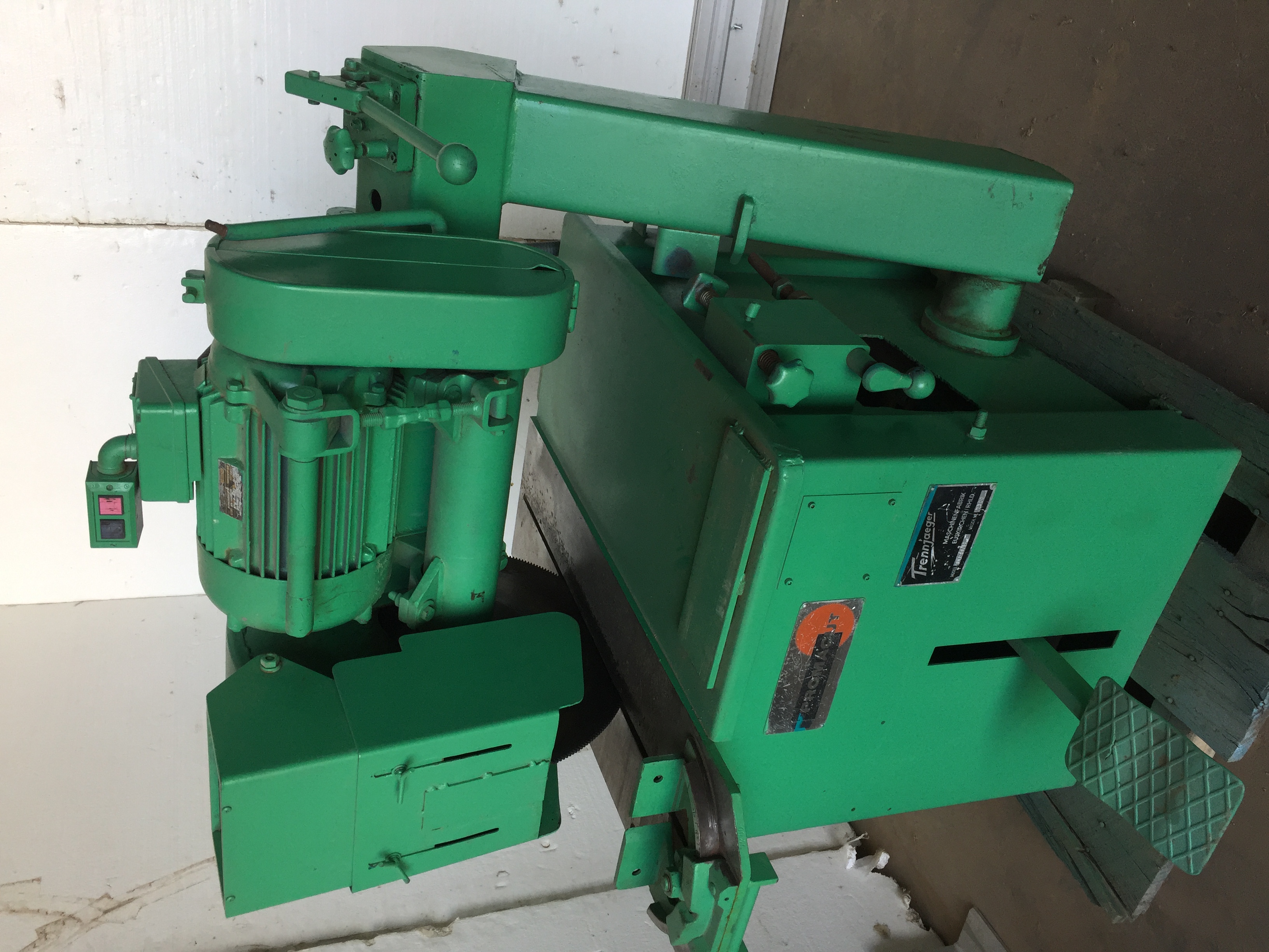 Used Trennjaeger Promacut Model UN1 16/60 Saw