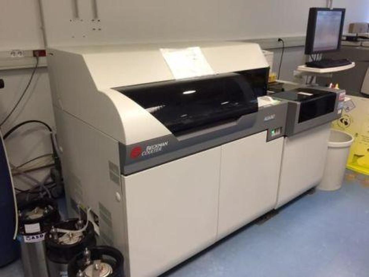 Gebraucht BECKMAN COULTER OLYMPUS AU-680 Chemistry Analyzer