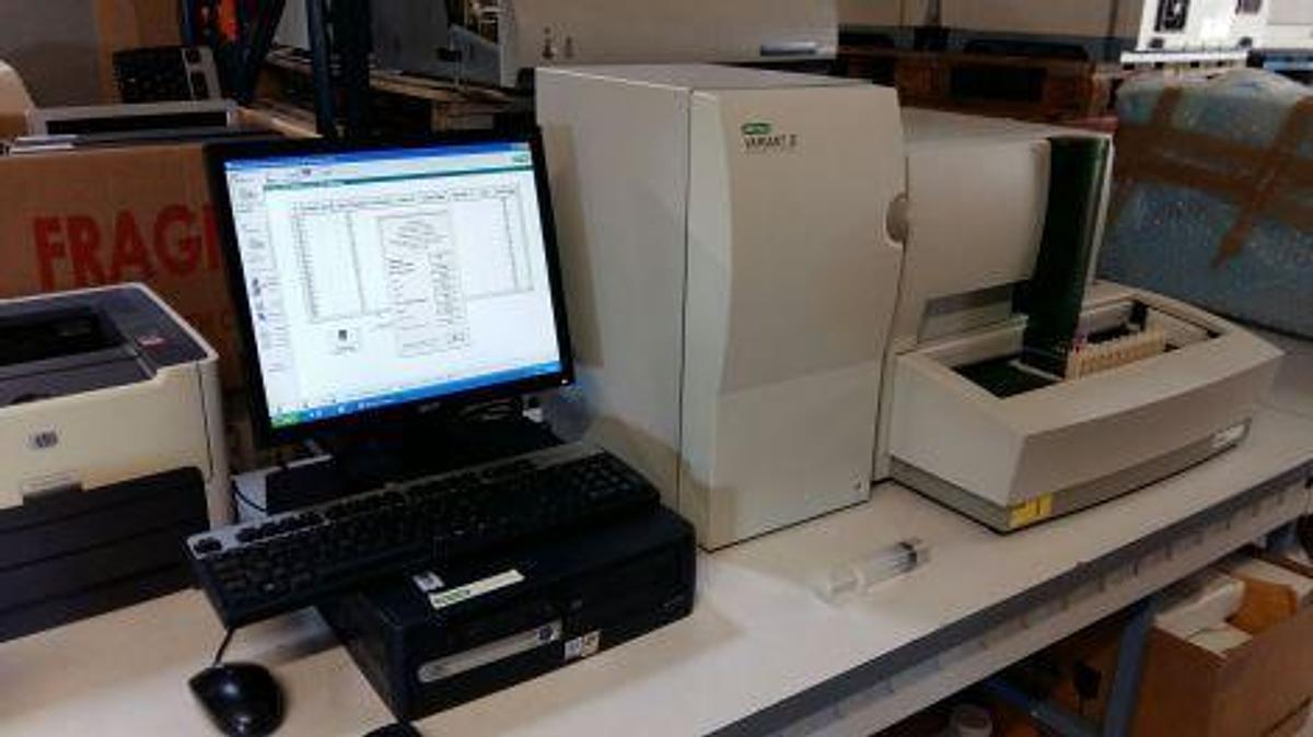 Gebraucht BIO-RAD Variant 2 upgraded Turbo Chemistry Analyzer
