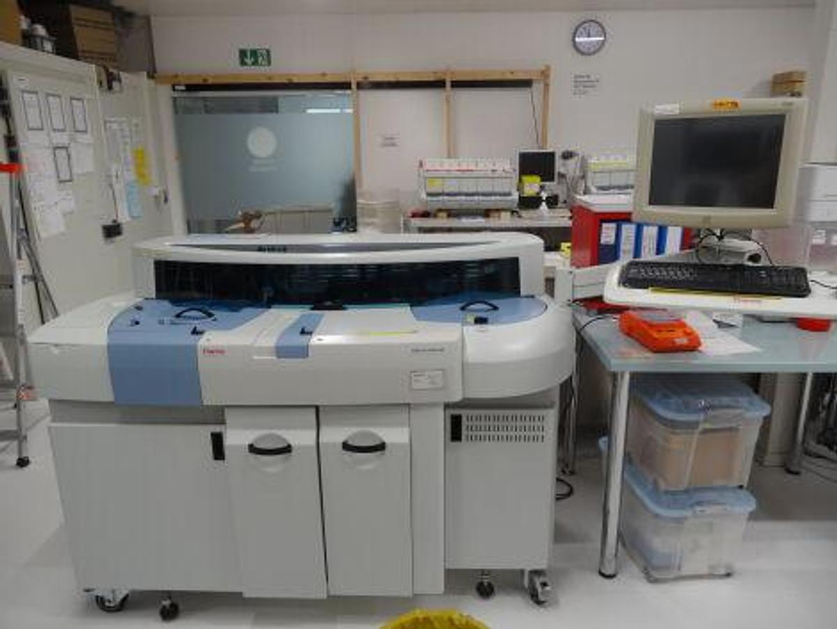 Used For Sale THERMO KONELAB Prime 30 & 60 Chemistry Analyzer