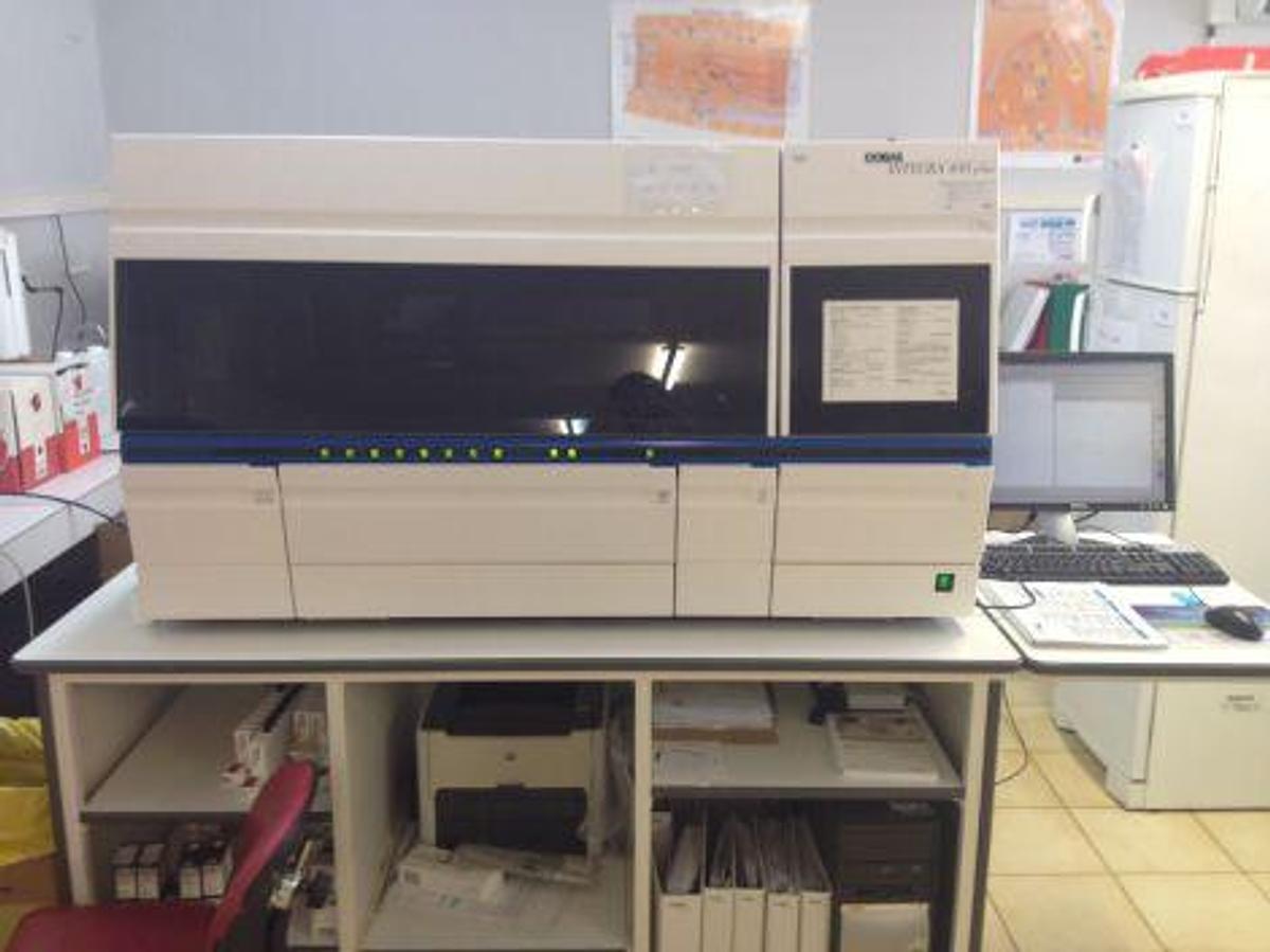 D'occasion A Vendre ROCHE Intregra 400 + Chemistry Analyzer