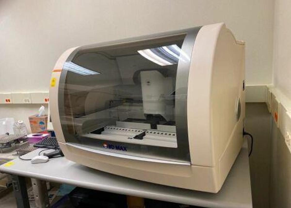 Usado BECTON DICKINSON BDMAX PCR Diagnóstico Molecular