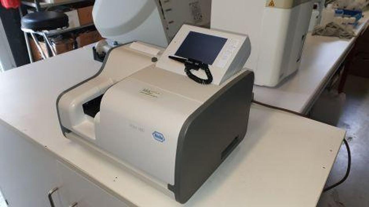 Usado ROCHE Cobas Urisys 1800 /U411 Analizador de orina
