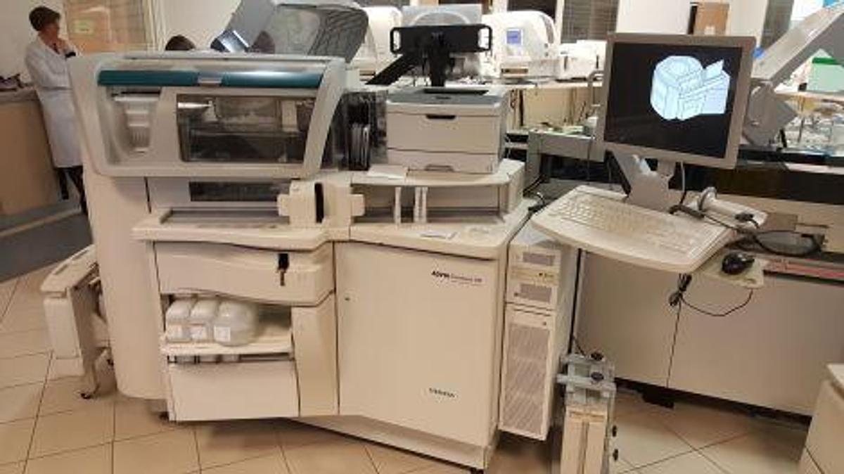 Usado SIEMENS Centaur XP 2010