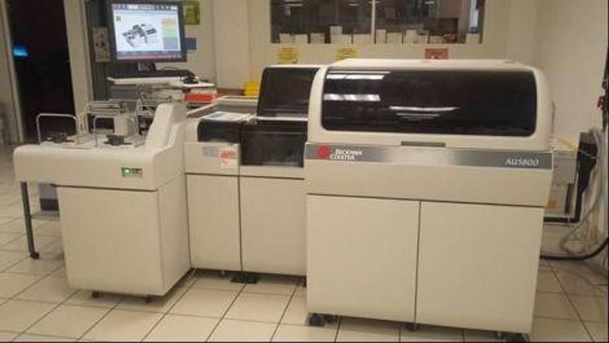 Used BECKMAN COULTER OLYMPUS AU-5811 Chemistry Analyzer