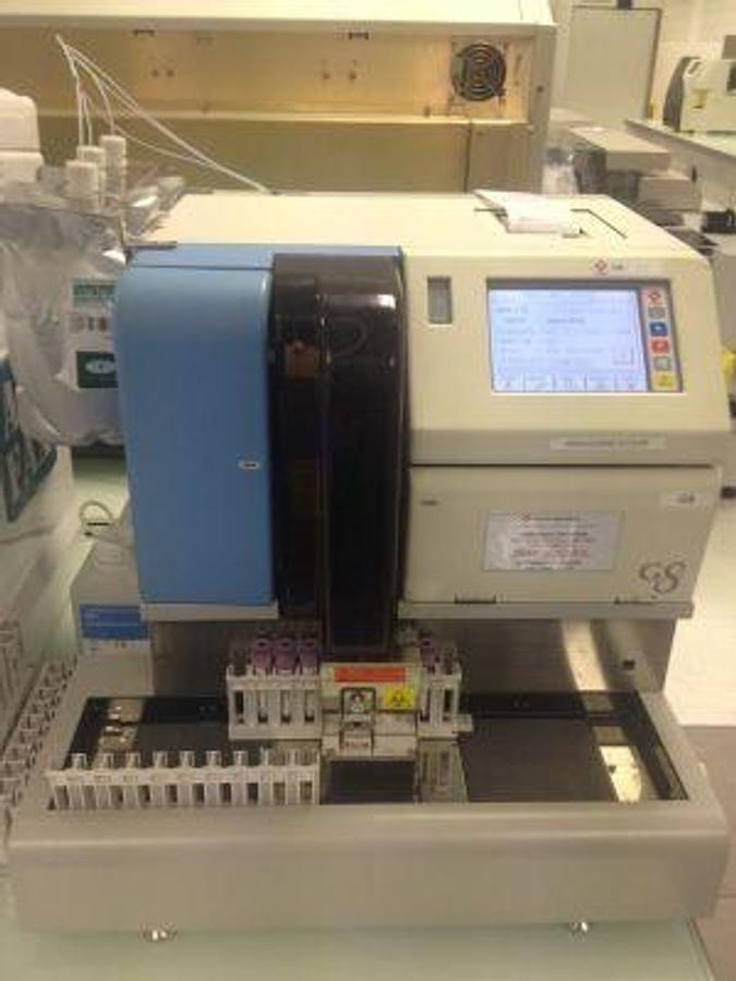 D'occasion TOSOH G8 Chemistry Analyzer