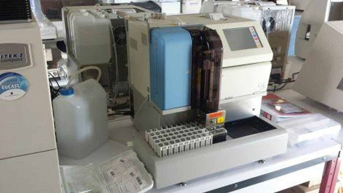 Gebraucht <span>À vendre</span> TOSOH G8 Chemistry Analyzer