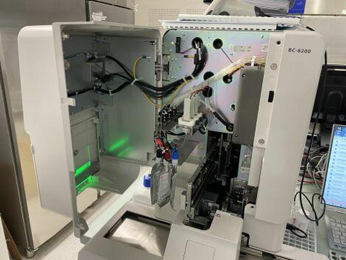 Usado Analizador de hematología MINDRAY BC-6200