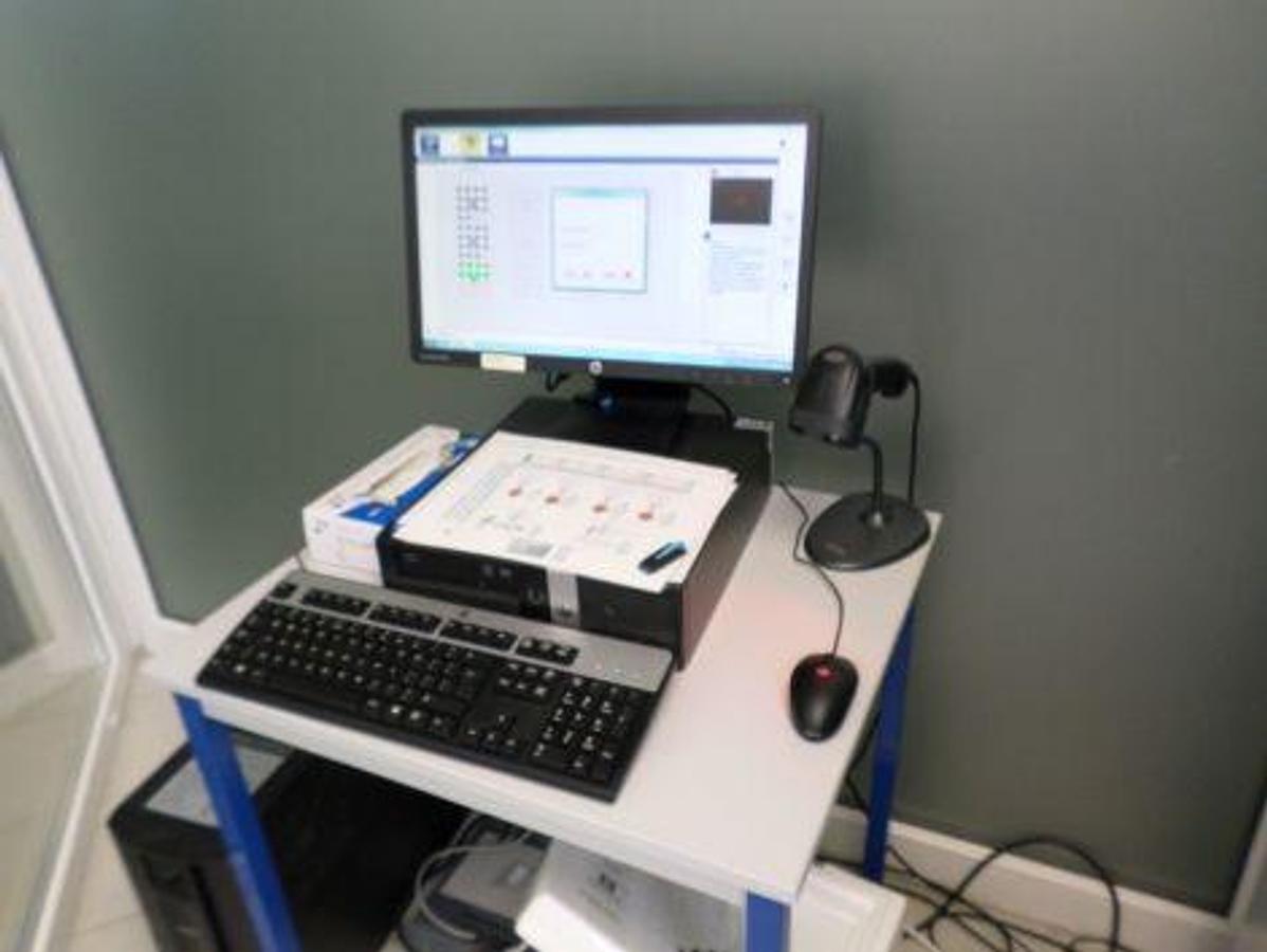 Gebraucht BIOMERIEUX Vitek MS Massenspektrometer Vitek MS