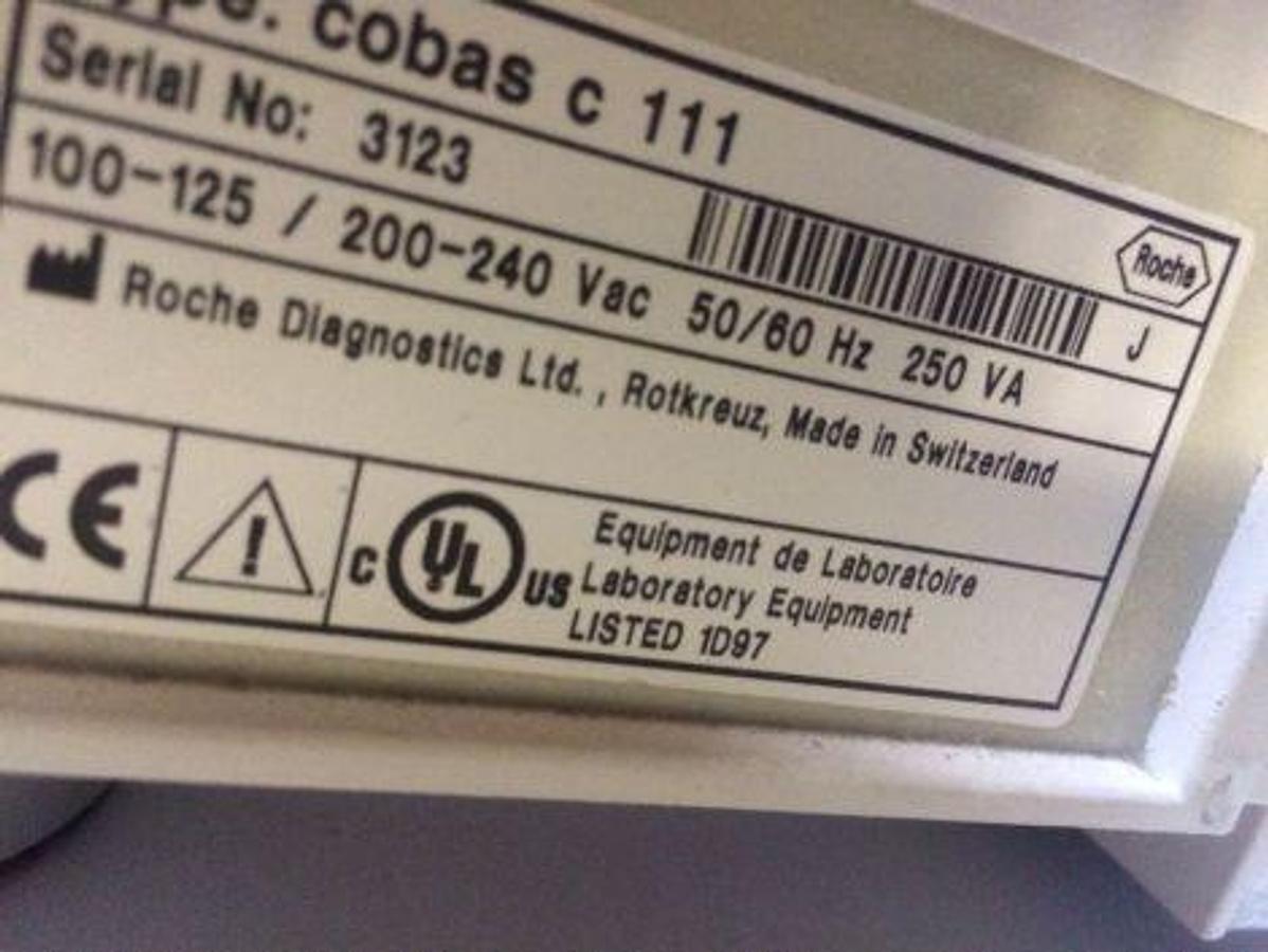Gebraucht <span>À vendre</span> ROCHE COBAS C111 Chemistry Analyzer
