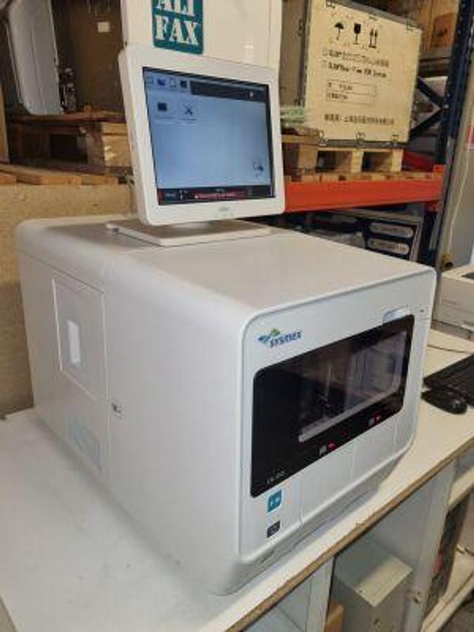 Usado En venta SYSMEX XN-550 Hematology Analyzer