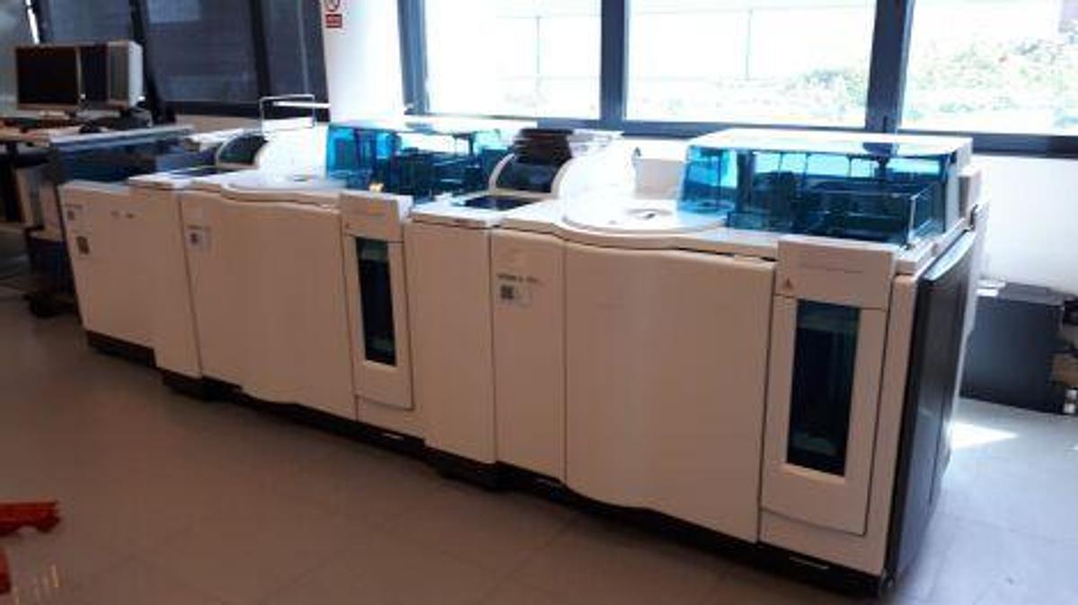 Usado ROCHE COBAS 8000