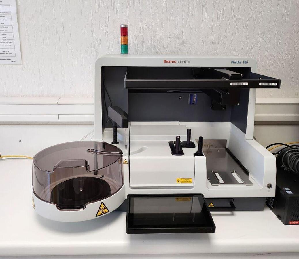 D'occasion A Vendre THERMO FISHER Phadia 200 Allergy analyzer