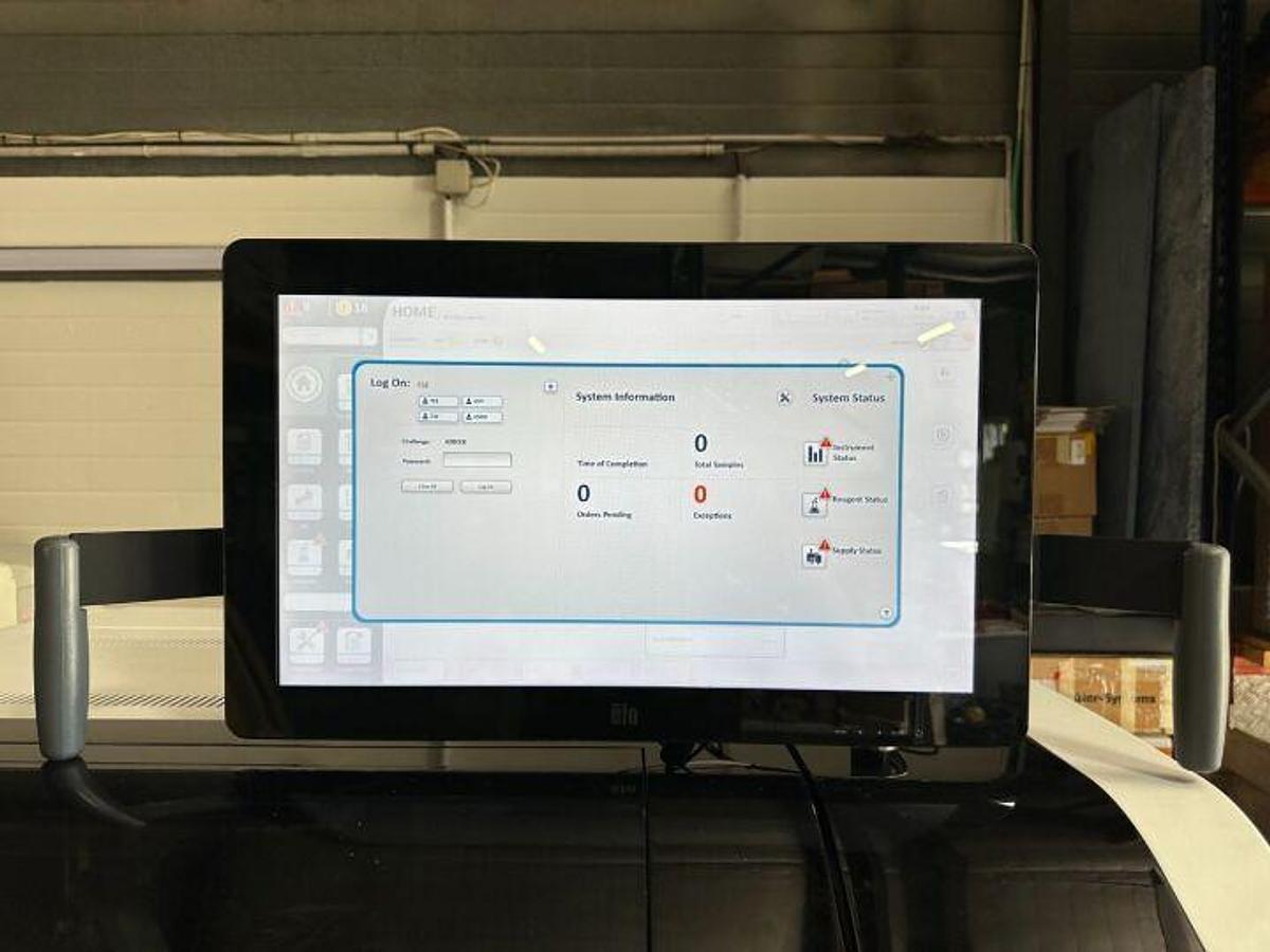 Usado ABBOTT Alinity C Chemistry Analyzer