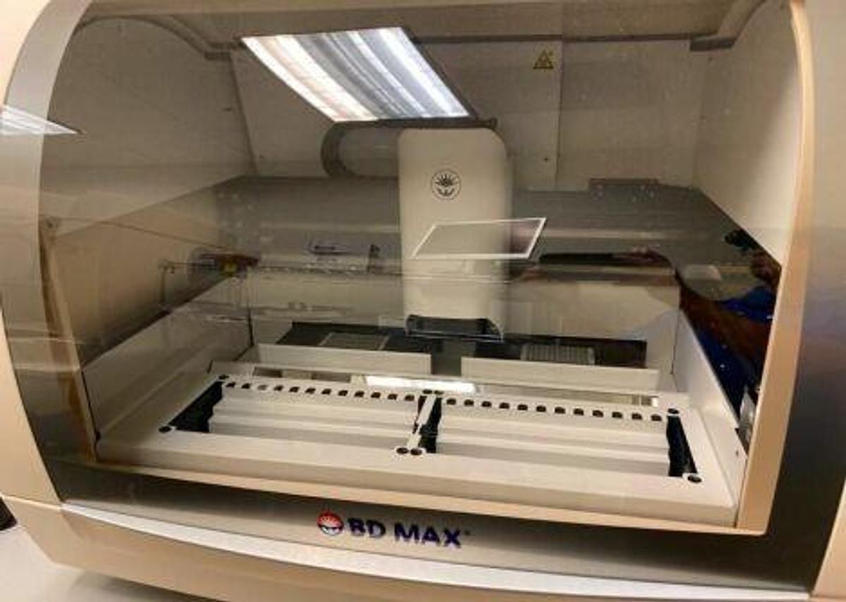 Usado BECTON DICKINSON BDMAX PCR Diagnóstico Molecular