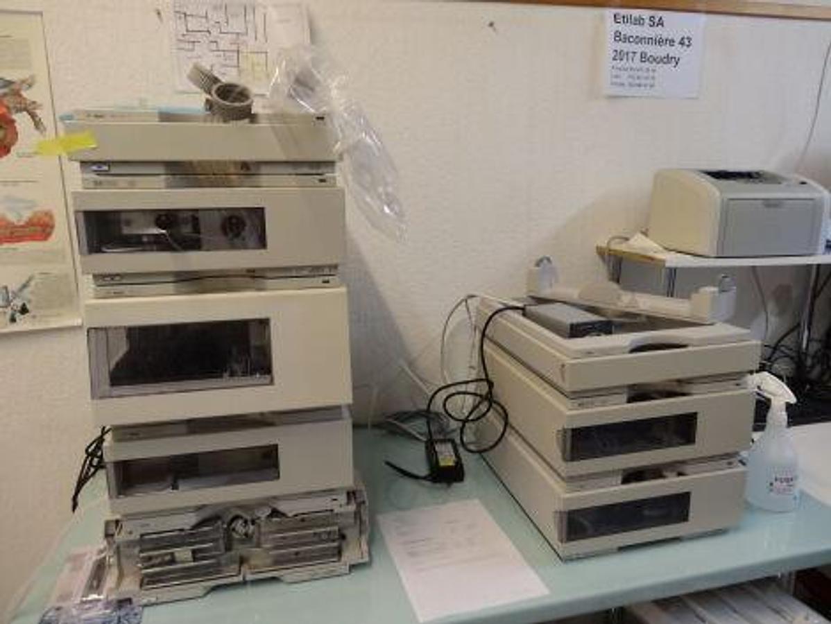 D'occasion AGILENT/HP HPLC 1100 chromatographe en gaz