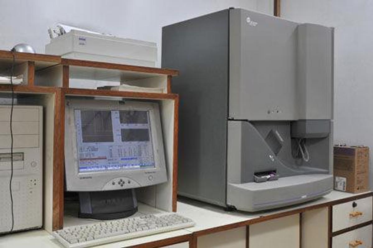 D'occasion BECKMAN COULTER HMX Hematology Analyzer