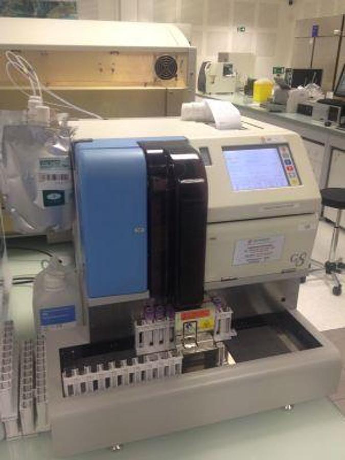D'occasion TOSOH G8 Chemistry Analyzer