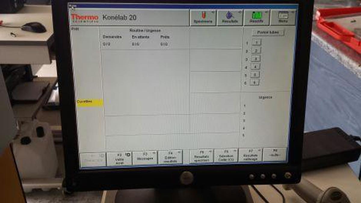 D'occasion THERMO KONELAB 20i Chemistry Analyzer