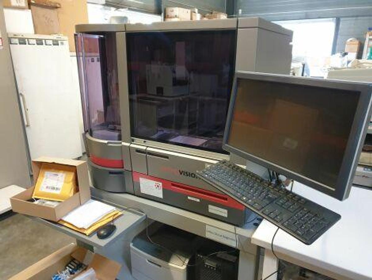 Used For Sale ORTHO-CLINICAL DIAGNOSTICS Vision Blood Analyzer