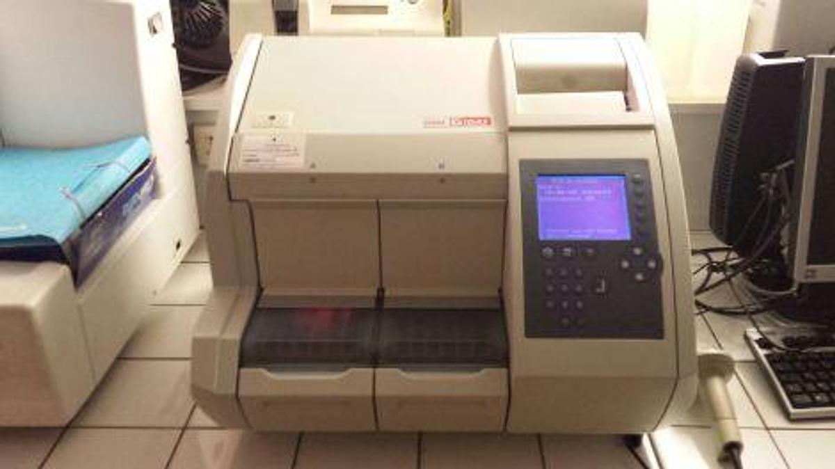 Usado A la venta BIOMERIEUX Mini-Vidas unit