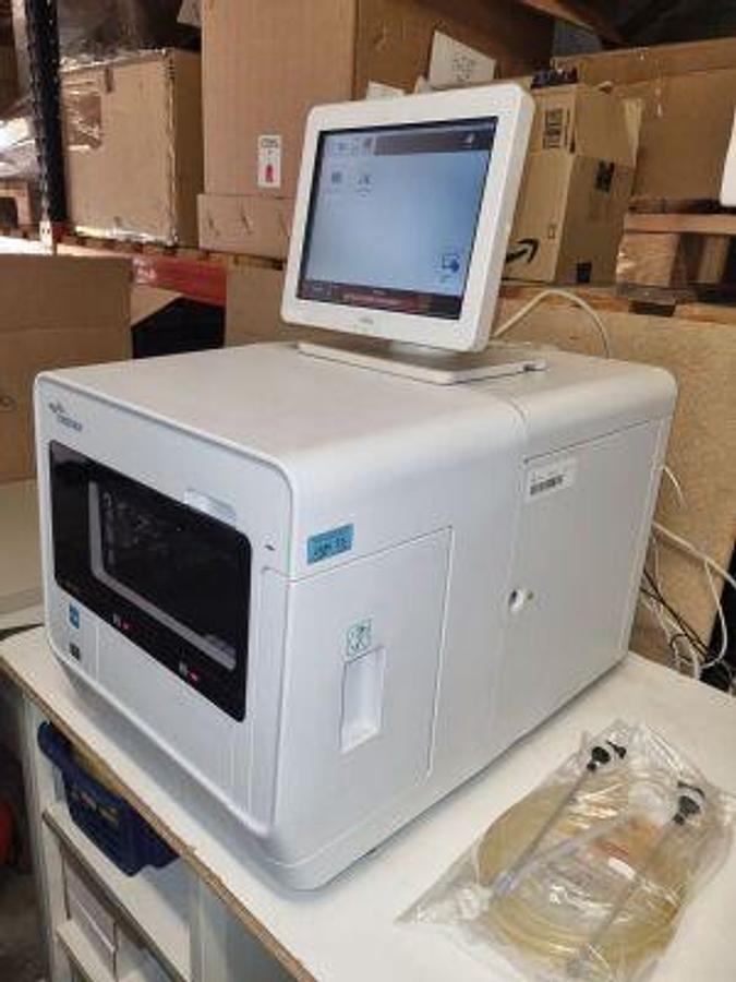 Usado En venta SYSMEX XN-550 Hematology Analyzer