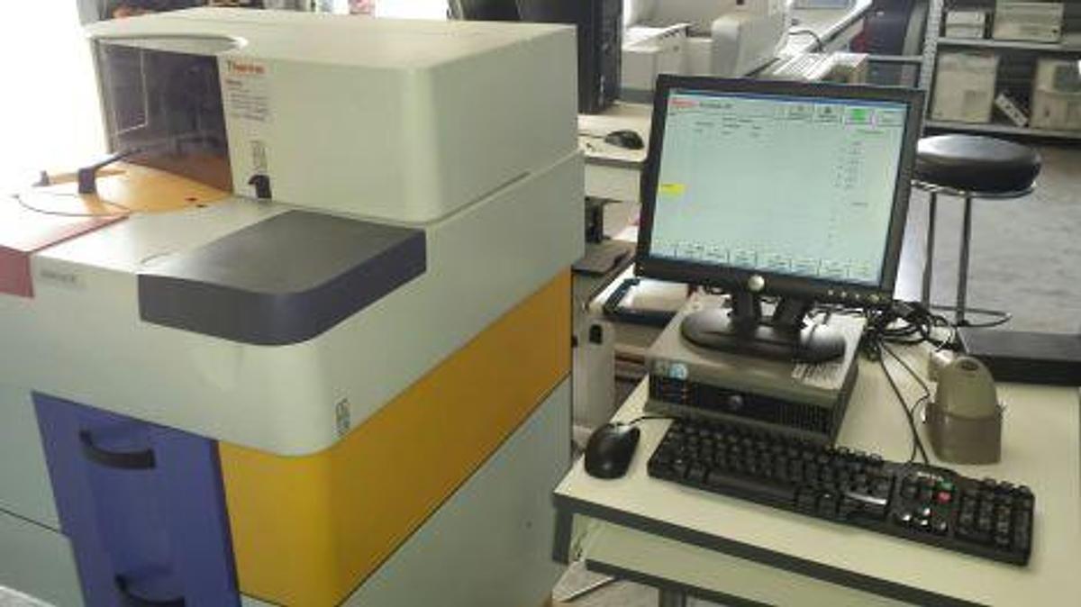 Usado A la venta THERMO KONELAB 20i Chemistry Analyzer
