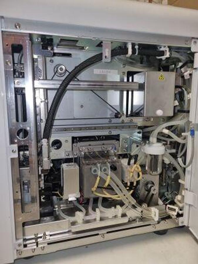 Usado En venta SYSMEX XN-550 Hematology Analyzer
