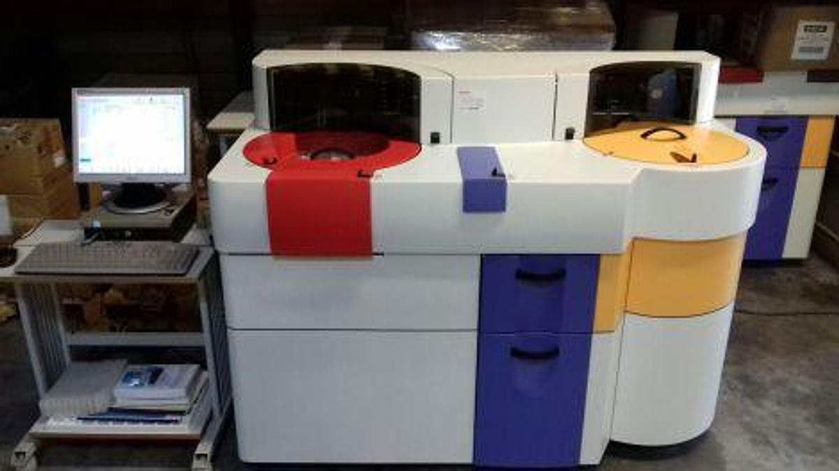 Gebraucht THERMO KONELAB 60i Chemistry Analyzer