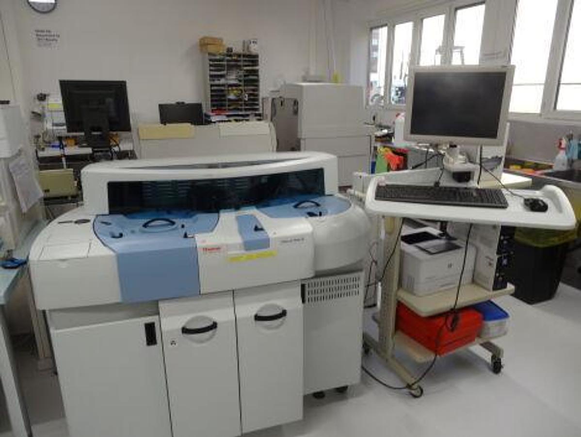 Usado THERMO KONELAB Prime 30 & 60 Chemistry Analyzer