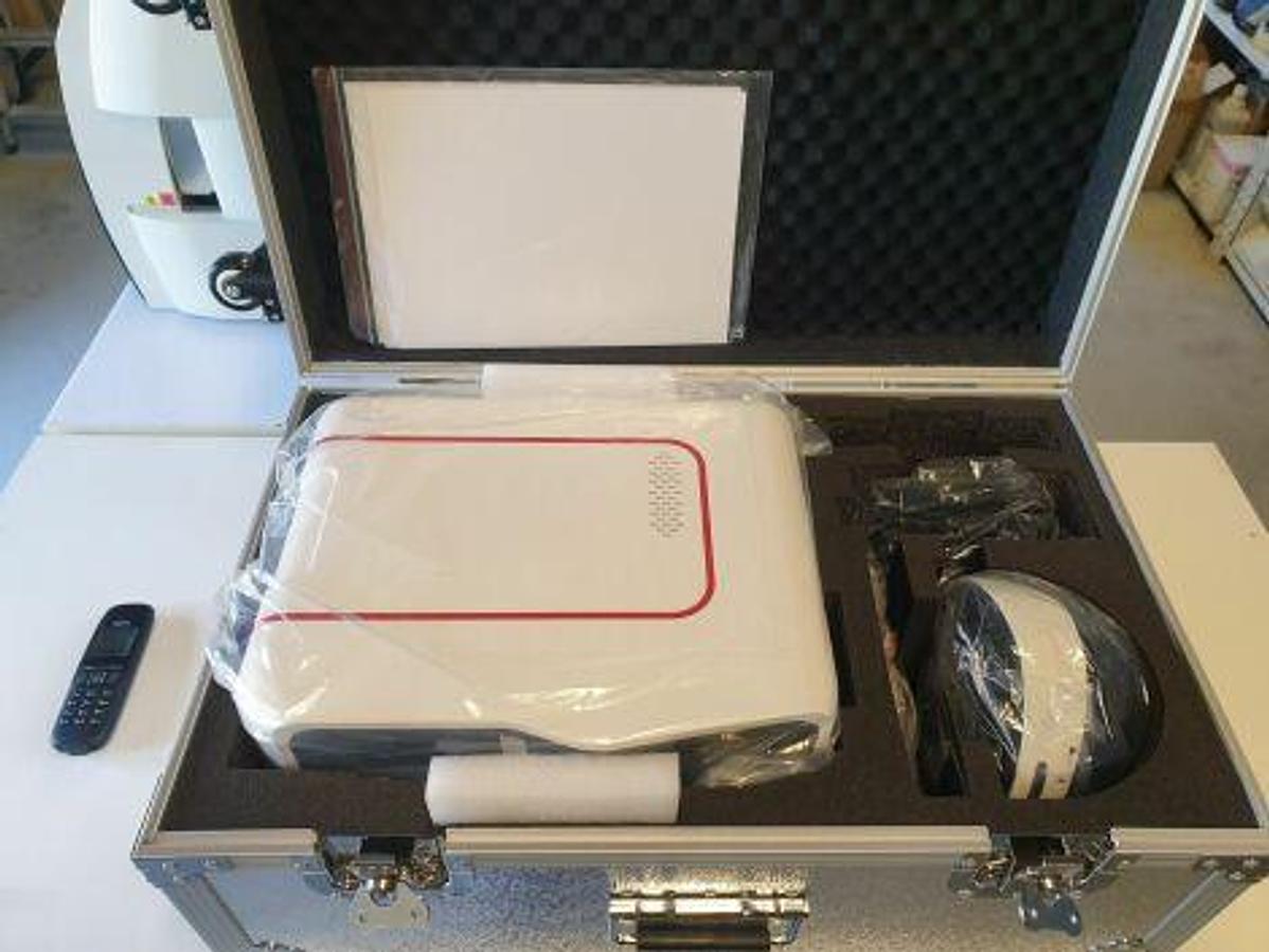 SANSURE BIOTECH iPonatic Portable Molecule Workstation PCR