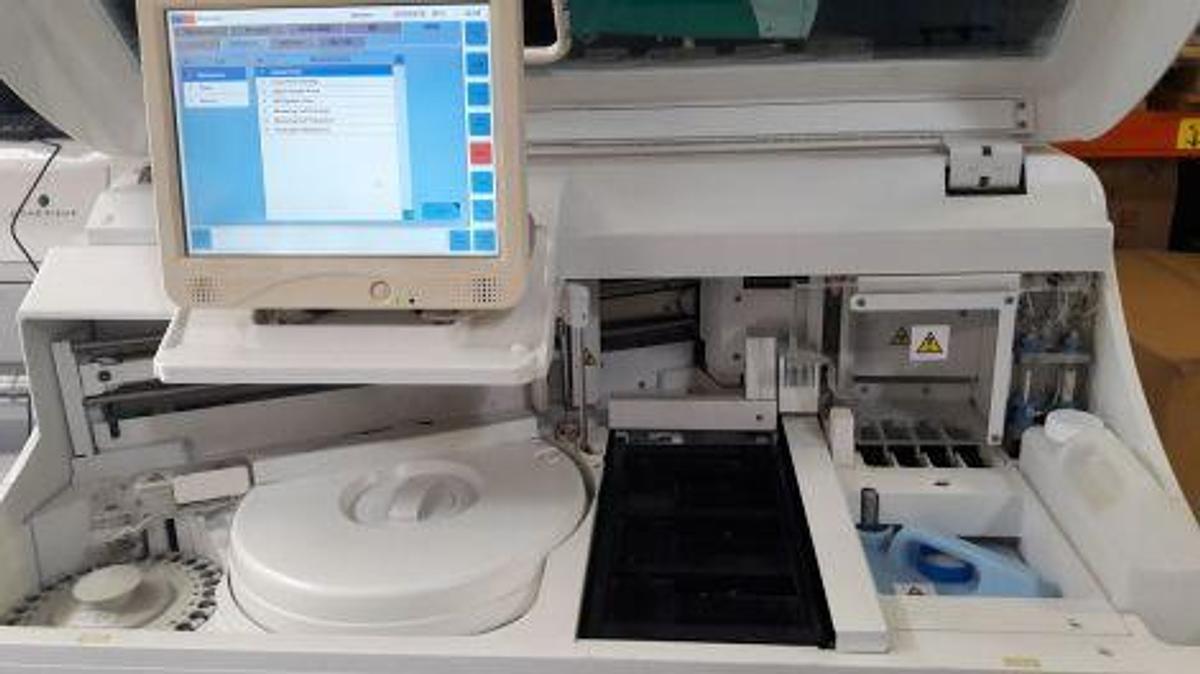 Usado ROCHE DIAGNOSTICS COBAS E411 DISK