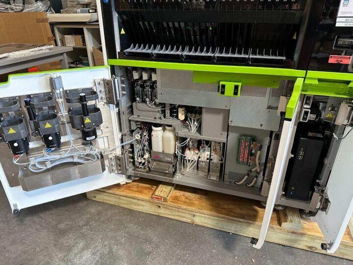 Usado ABBOTT Alinity C Chemistry Analyzer