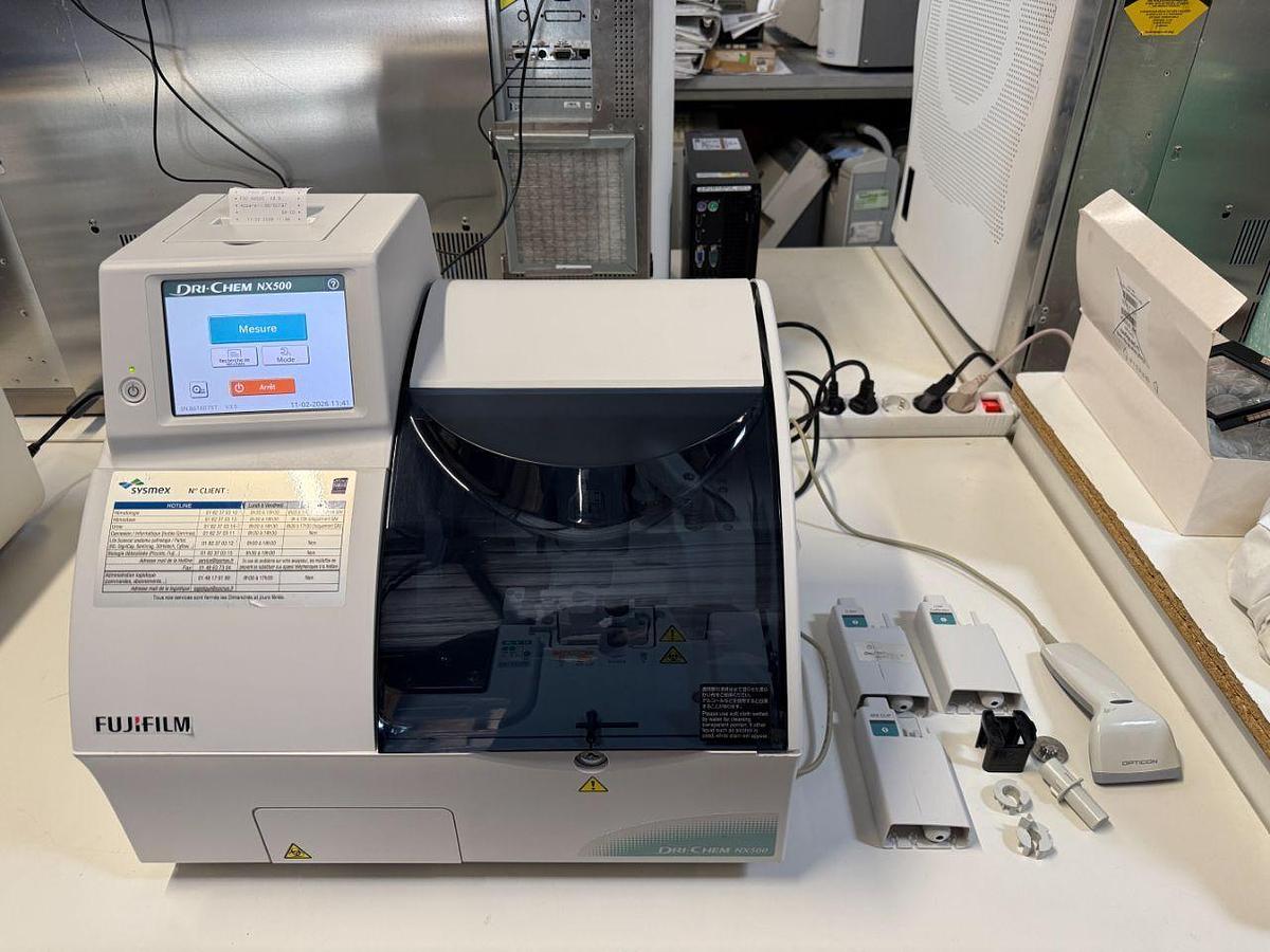 Gebraucht FUJI FUJIFILM  Dri-Chem NX 500 Chemistry Analyzer