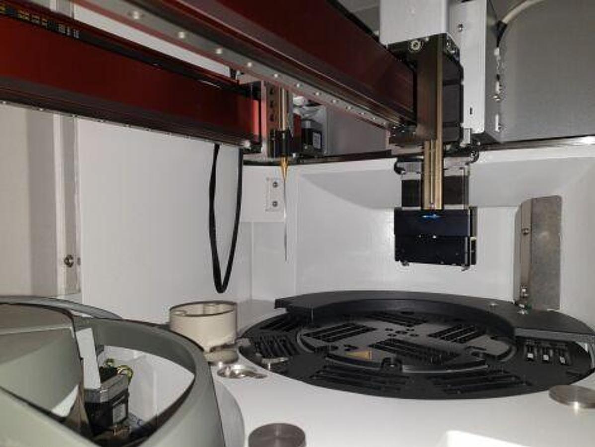 Used For Sale ORTHO-CLINICAL DIAGNOSTICS Vision Blood Analyzer