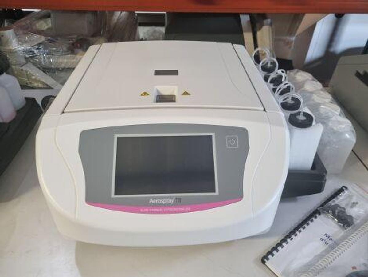 Usado ELITECH Aerospray TB Slide Stainer / Cytocentrifuge Centrifuge
