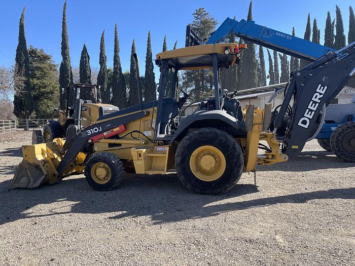 Used 2009 John Deere 310J