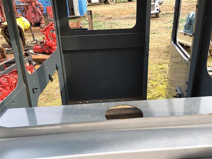 0 CCC CAB FOR CCC (CRANE CARRIER COMPANY) TRUCK - Pending Sale