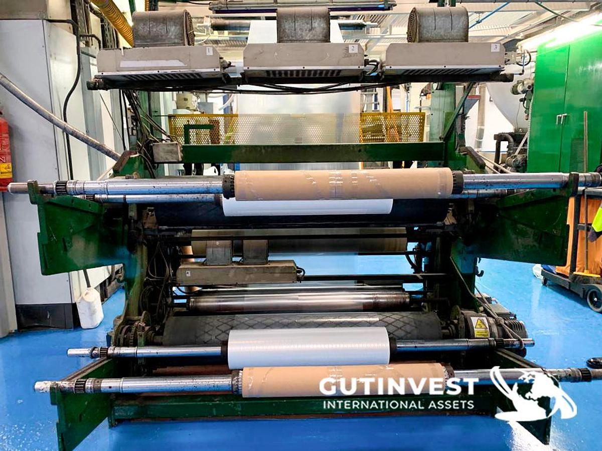Usado 1 - Línea de extrusión de plástico