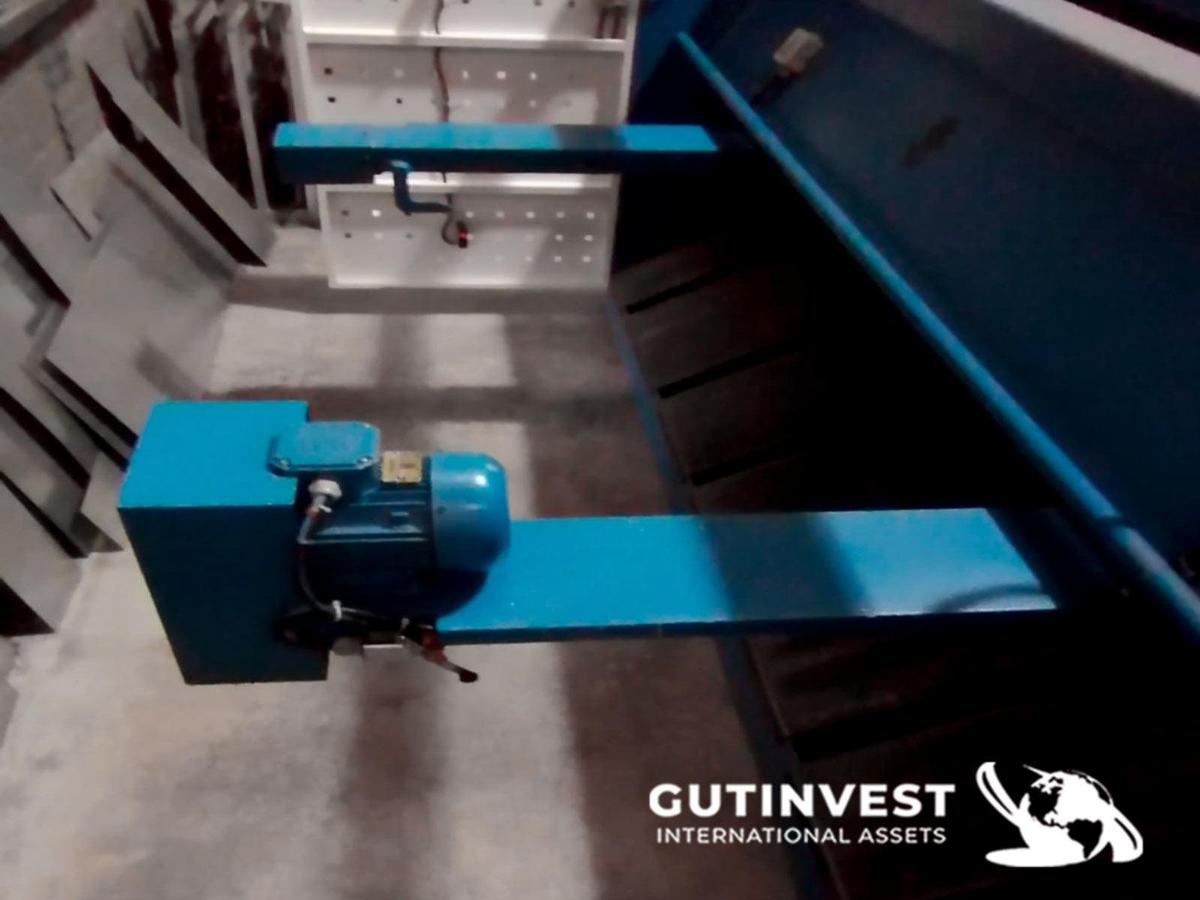 Used 1 - Hydraulic shear