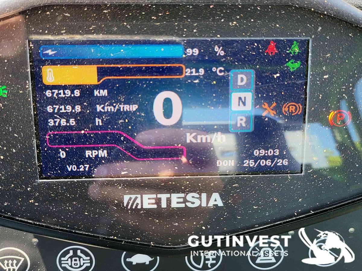 Usado Vehículo utilitario eléctrico