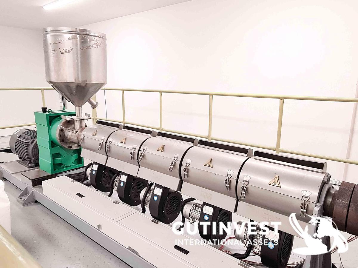 Used 1 - Meltblown extrusion line