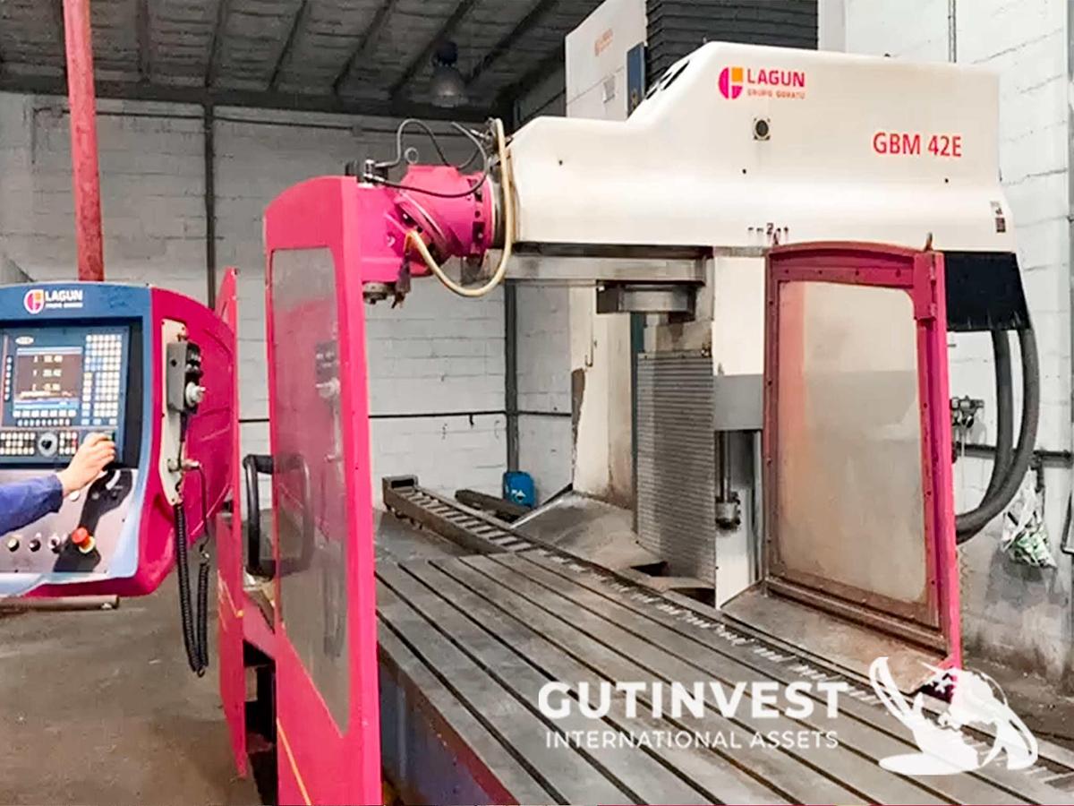 Used 1 - CNC bench milling machine
