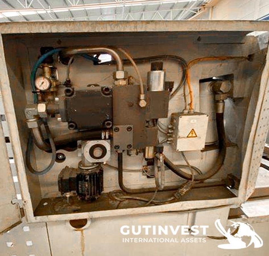 Used 2 - Shear press - 3 meters