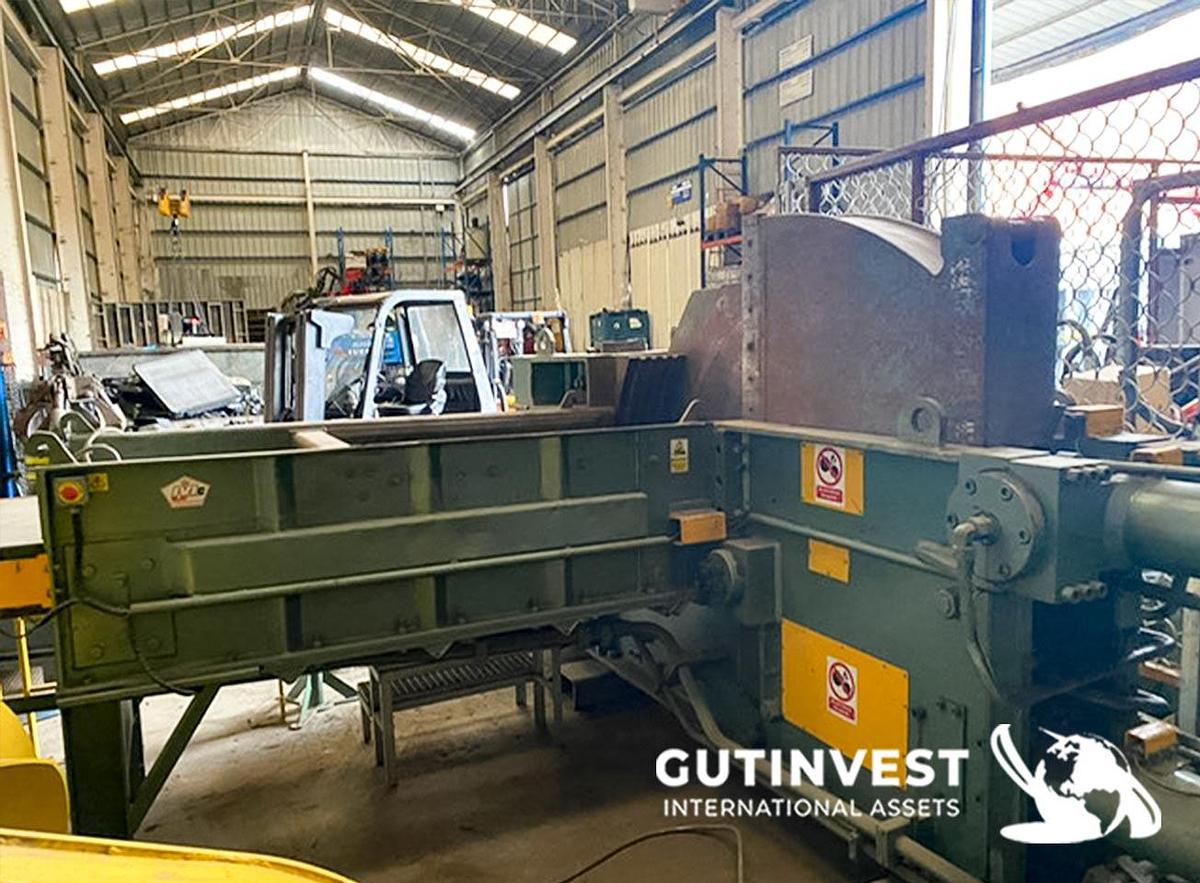 Used 1 -  Automatic Metal Baling Press