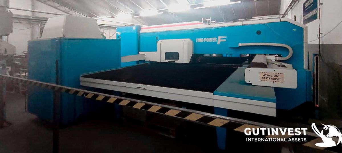 Usado 1 - Punzonadora CNC - 30Tn